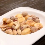 トリワイン ＰＩＫＯＳＨＨＨＵ - ミックスナッツ