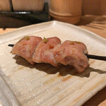 焼鳥 おみ乃 - あか