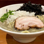 亀戸煮干中華蕎麦 つきひ - 背脂豚中華と岩のり(限定麺)