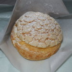 パリ・パリ - 焼きたてシュークリーム　105円