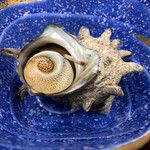 旅荘 みなと - サザエの壺焼き
