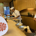 山玄茶 - 落ち着いたバタバタしていない雰囲気が好きです。お弟子さんの立ち回りも素晴らしい。