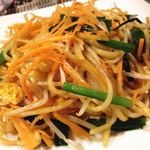 すろまい - カンボジアの焼きそば
