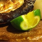 はんなり祇園 - 2012.11.12　絞りやすいカットされたすだち。