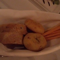 イル・テアトロ - 種類が本当にたくさんあったパン