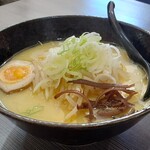 台湾料理 大盛 - 豚骨ラーメン