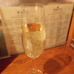 マション - スパークリングワイン（カバ）