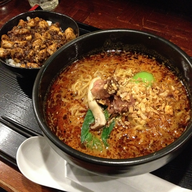 炎麻堂 赤坂店 | 赤坂 中華 四川料理 麻婆豆腐 | 人気 有名 美味しい 辛い | 飲み放題 貸切>