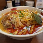 正月屋 - コク辛そば900円やさい半分