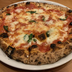 Pizzeria Passione - マルゲリータ