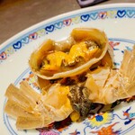 仁修樓 - ◎まだ出荷が始まったばかりの上海蟹。蟹味噌が濃厚でやはり美味い！