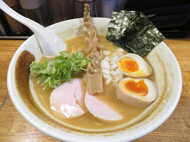 ようすけ 鶏煮亭 ようすけとりにてい 京急川崎 ラーメン 食べログ