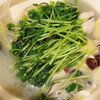 中華料理 家宴 - 牡蠣と豆腐の土鍋煮込み