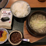 大成園 錦店 - 肉汁セット