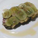 （h）etta - 秋茄子と鰹のテリーヌ シャインマスカット