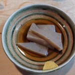 初小川 - おでんこんにゃく