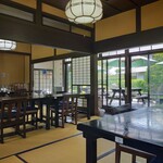 花音里 - 店内