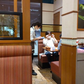 ポプリンキッチン_2