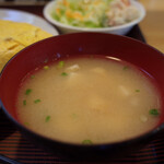 定食屋 まるやま - 味噌汁