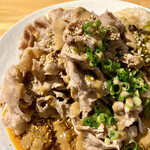 吉田カレー  - ごまだれ豚しゃぶ