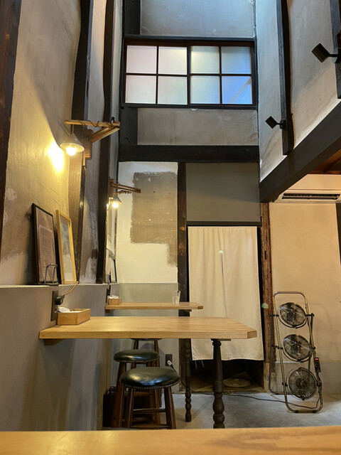 Sin Dining&amp;Bar photo 4