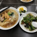 新 邨昌 - 邨昌飯とラーメン セット 麺大盛