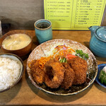 とんかつ　かどや - かどや定食（一口かつ、ミートコロッケ、玉ねぎとかぼちゃのフライ）1,380円