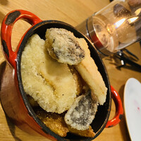 The Living Room with SKY BAR - 