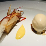 銀座 レカン - タルトタタン　生姜のアイスクリーム