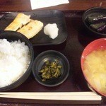 Norukasoruka - 鮭はらみ定食（700円）