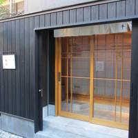 神楽坂 和食 千 - 入口です。