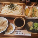 喜楽庵 - 天ぷらざるうどん＋かやくご飯