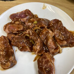 しげ - 豚ホルモン？450円