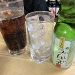 しげ - コーラとかラムネ各270円