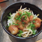 俺とあぶら - セットの丸腸どんぶり