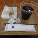 六斉舎 - 栗おこわおにぎり＆アイスコーヒー