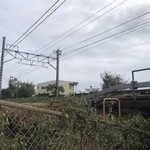 おふくろ亭 - 向こうの白い建物がおふくろ亭
      2021/10/10
      ホル鍋 ニンニク 400円
      揚げだしなす 100円
      フライ3品 100円 コロッケ、チクワ、黒はんぺん