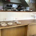 おふくろ亭 - 残り少ないおかず達
      2021/10/10
      ホル鍋 ニンニク 400円
      揚げだしなす 100円
      フライ3品 100円 コロッケ、チクワ、黒はんぺん