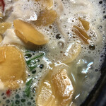 おふくろ亭 - 2021/10/10
      ホル鍋 ニンニク 400円
      揚げだしなす 100円
      フライ3品 100円 コロッケ、チクワ、黒はんぺん