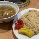 ドライブイン鳥 糸島店 - 鳥スープ、鳥めし