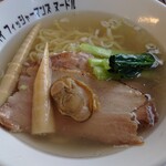 トーキョー ベイ フィッシャーマンズ ヌードル - 潮らぁ麺850円