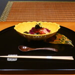 日本料理 幸庵 - タラバガニと黒舞茸、キャビアの胡麻だれがけ