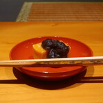 日本料理 幸庵 - 卵黄の葛焼き仕立て つぶ餡添え