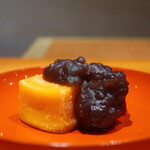 日本料理 幸庵 - 卵黄の葛焼き仕立て つぶ餡添えアップ