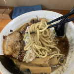 自家製麺 福は内 - 麺リフト