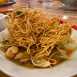 南海飯店 - かたい焼ソバの麺