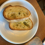 カリーナ - ガーリックトースト