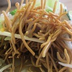 博多チャンポン 大門 - さらうどんの中身はバリバリの麺