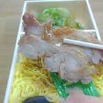 駅弁あずさ - 美味しい鶏肉です