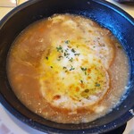 サイゼリヤ - たまねぎのズッパ